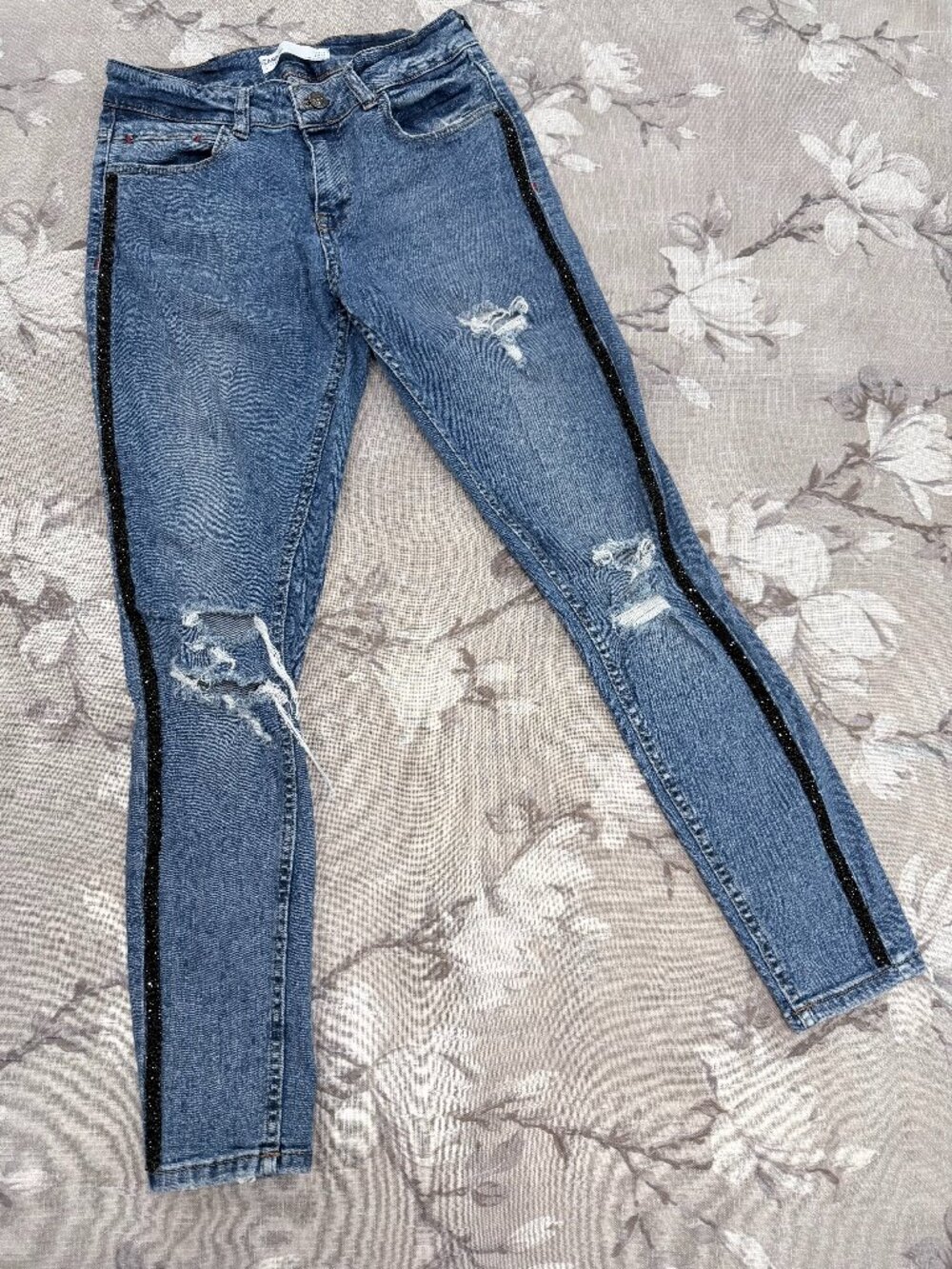 Zara Z1975 Distressed Skinny Jeans Black Rhinestone Side Stripe Women’s US 4
